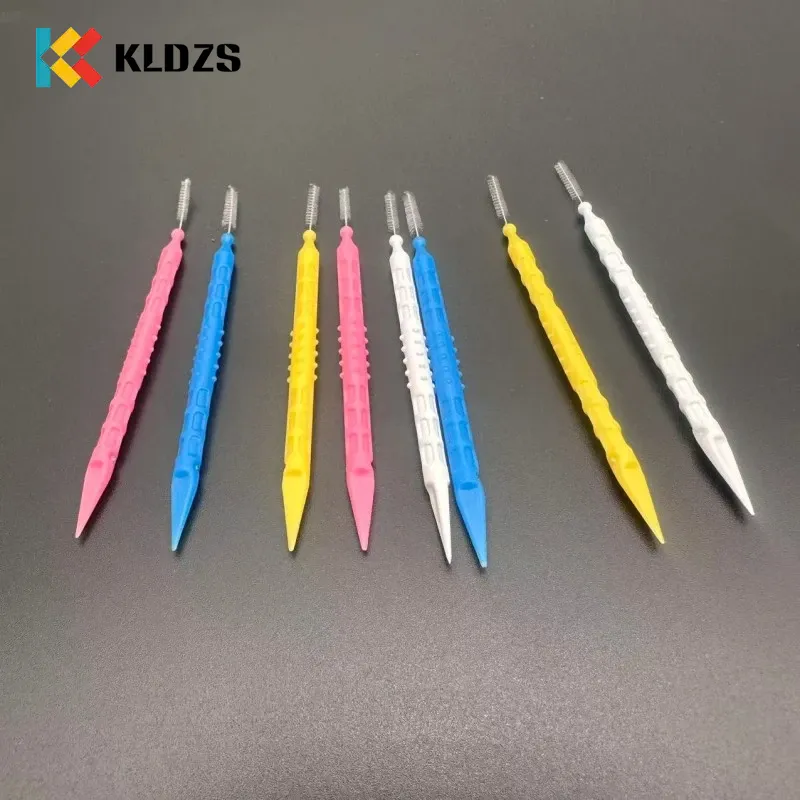 Escova Interdental em Forma de Espinha de Peixe