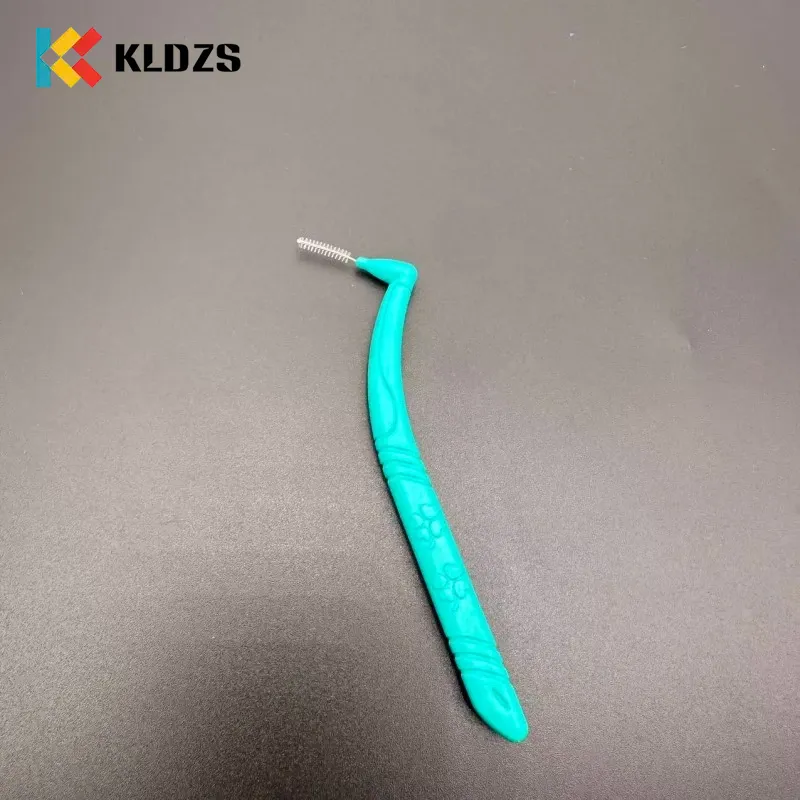 Escova Interdental Trevo de Quatro Folhas Tipo L